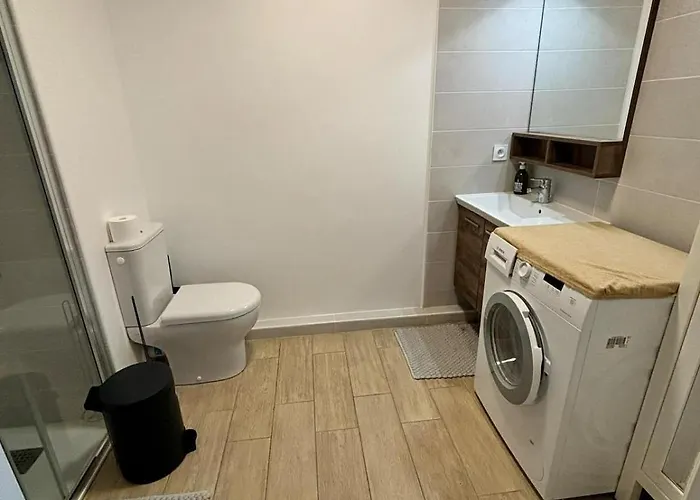 Διαμέρισμα Lovely In A With A Pool!