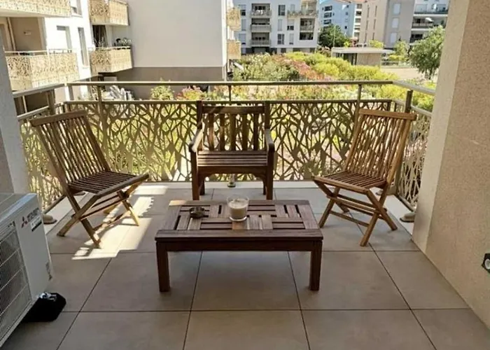 Lovely In A With A Pool! *